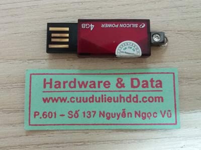 1 12 USB 4GB mất dữ liệu