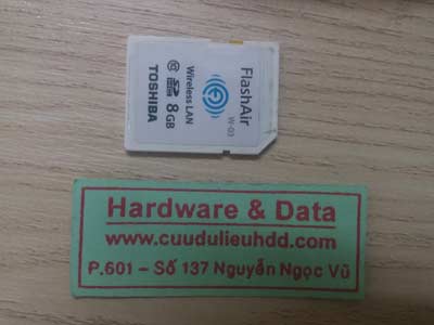 1-2 the nho 8GB mất dữ liệu