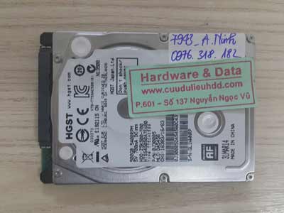 7943 Hitachi 500GB hỏng đầu từ