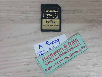 3-11 The nho SDXC 64GB