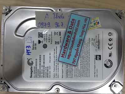 12122-Seagate-320GB