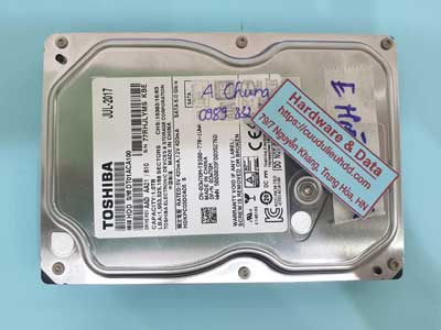 15701---DT01ACA100