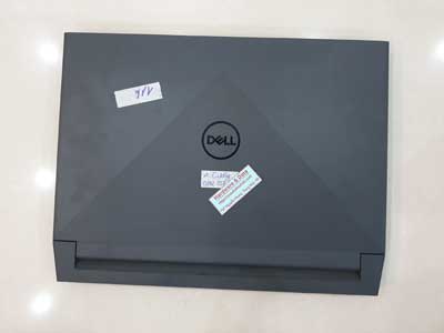 15729---Laptop-Dell